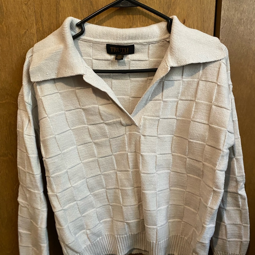 Truth Light Gray Textured Knit Sweater